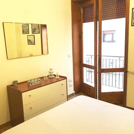 Dimora Giotto Apartment *
